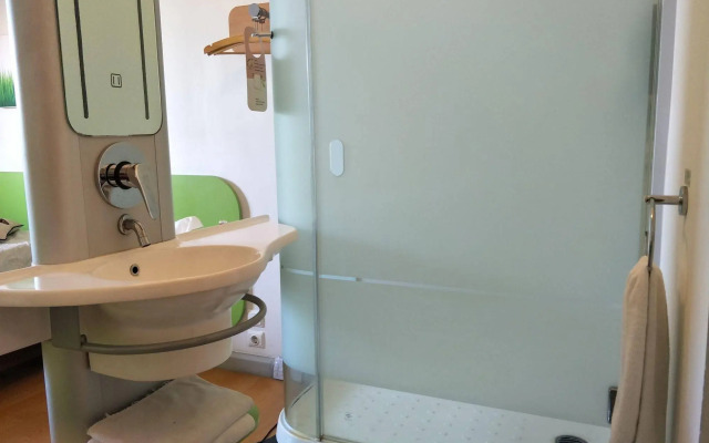 Cordia Hotel Surabaya Airport