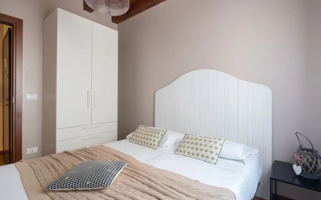 Design Palace Apartments