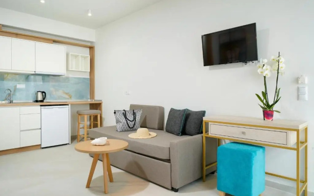 Miracle Suites by Klisma beach