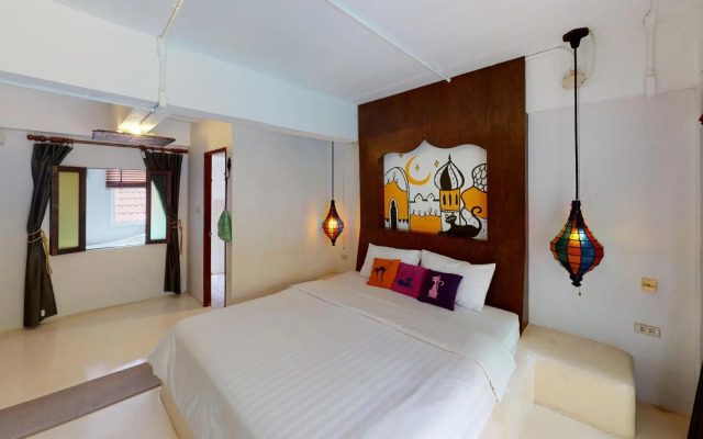 Riad Hua Hin Hotel