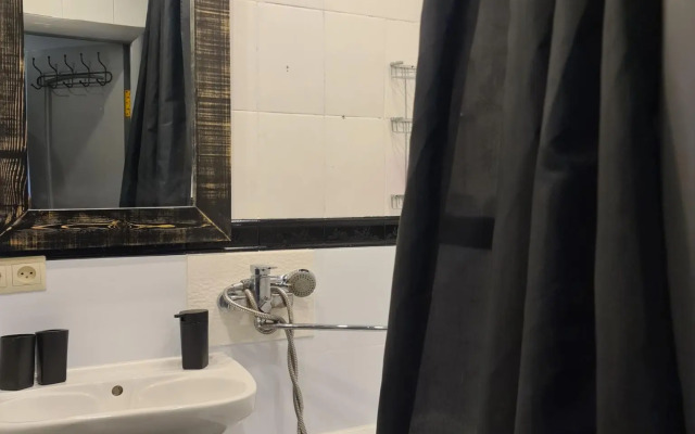 Мириады на улице Интернациональная