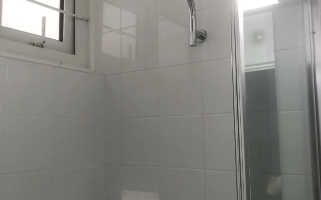 Edgecliff Lodge Motel