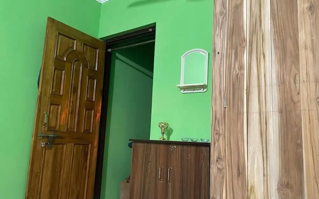 Private Studio Apartment With Wifi & Kitchen