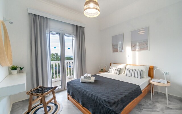 Xenios Avlais Apartments