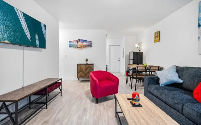 Quiet Miami Oasis Fast Wi-fi Free Parking