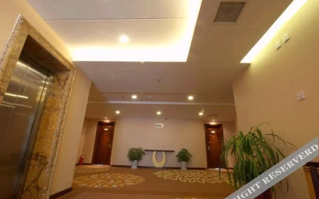 Yiyou Hostel