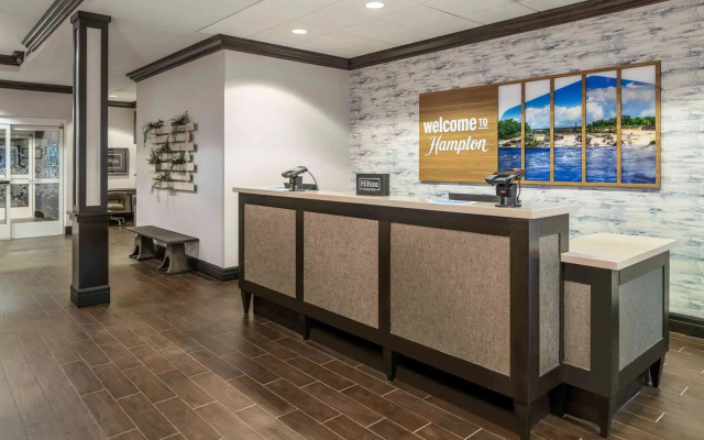 Hampton Inn Lewiston-Auburn