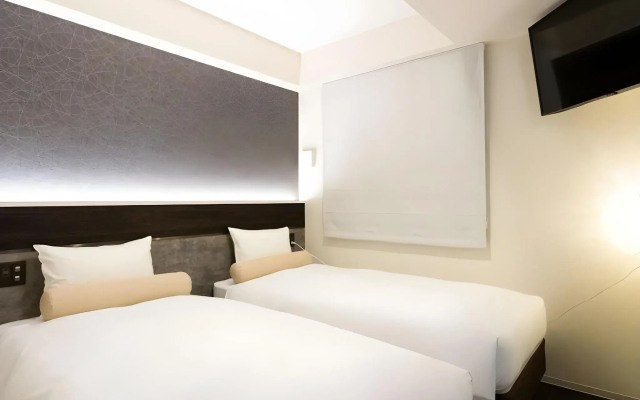 Dotombori Crystal Hotel 3