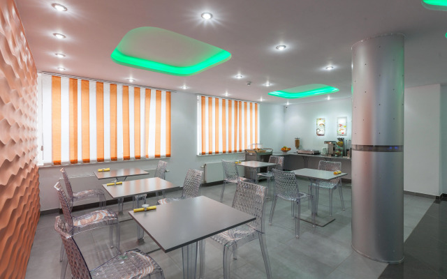 Hotel Phenix