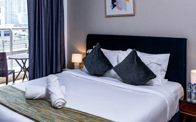 Spectacular 1BR Apartment-Sparkle Towers