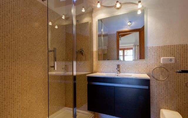 Villa - 2 Bedrooms with Pool and WiFi - 107615