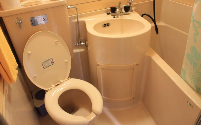 Hot Spring Hotel Boston