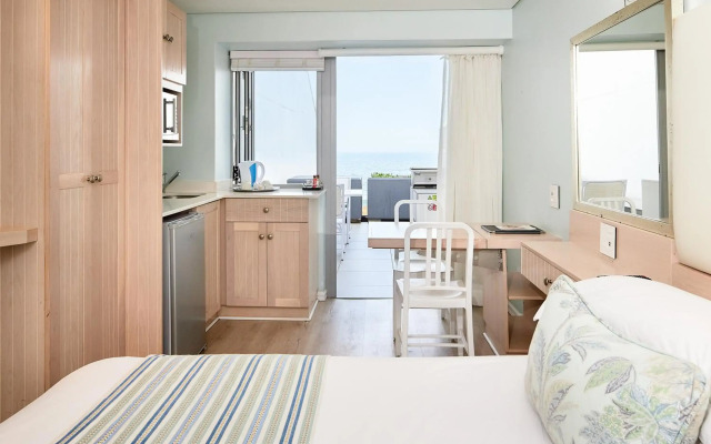 First Group La Montagne