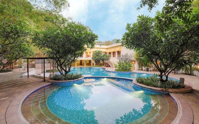 Club Mahindra Golden Landmark