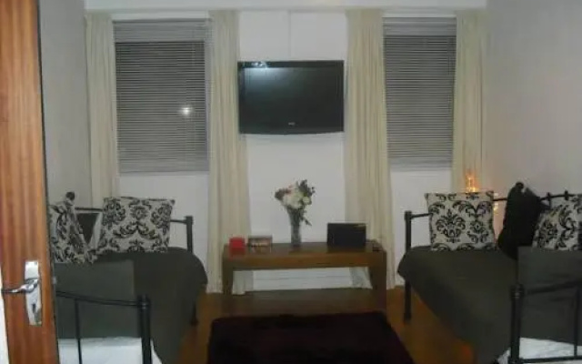 Towan Beach Holiday Flat