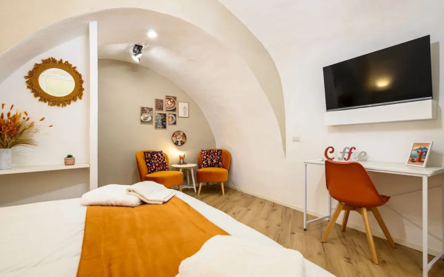 Vico Graziella 12 in Naples