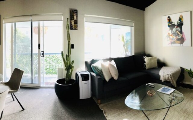 West Beach Lagoon 220 Stylish And Cozy