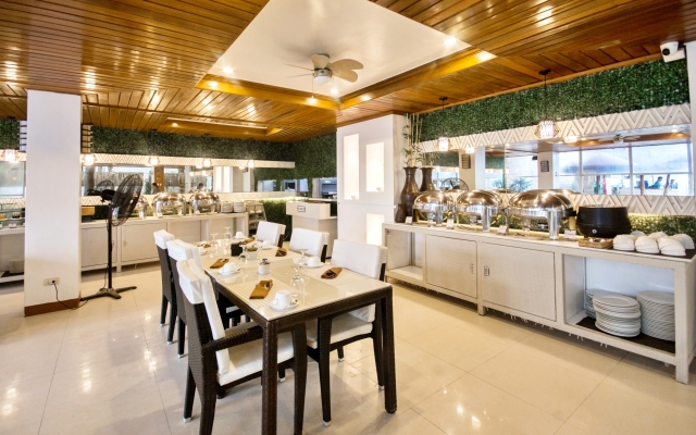 Sur Beach Resort