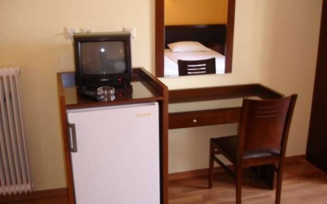 Hermes Hotel