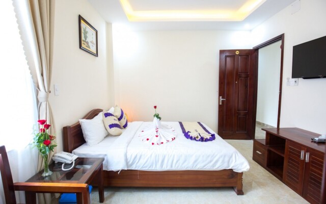 T Y Hotel & Apartment