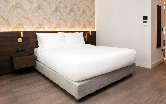 Luwian Athens Boutique Hotel - Image 6