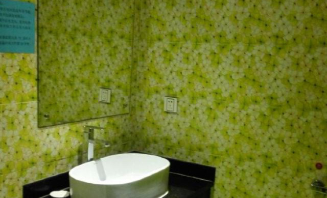 Tiankai Holiday Hotel (Liuzhou Ma'anshan Park Branch)