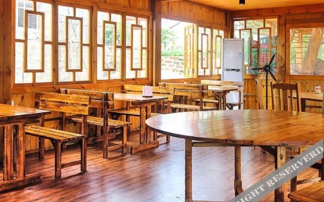 Weizhou Island Baodao Hotel