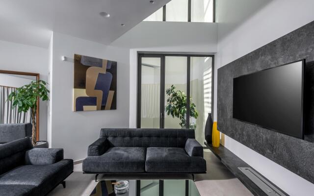 Made By The Sea Villa 2