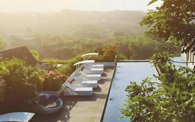 Salty Breeze Bali