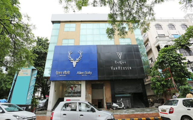 OYO 8178 Hotel Saket