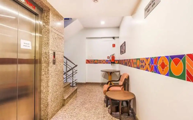 Fabhotel Sri Krishna Suites