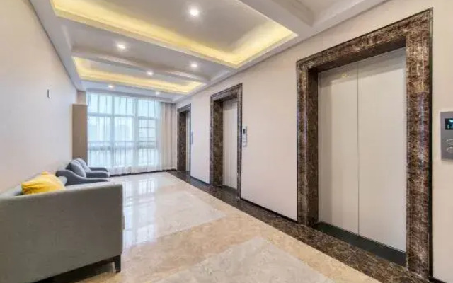 Starway Shangrao Raliway Station Hotel