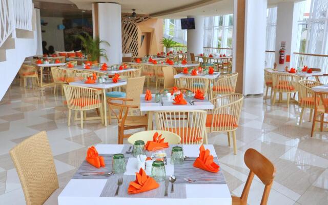 HARRIS Resort Barelang Batam