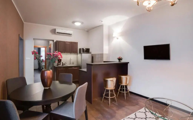 Too-good Apartments