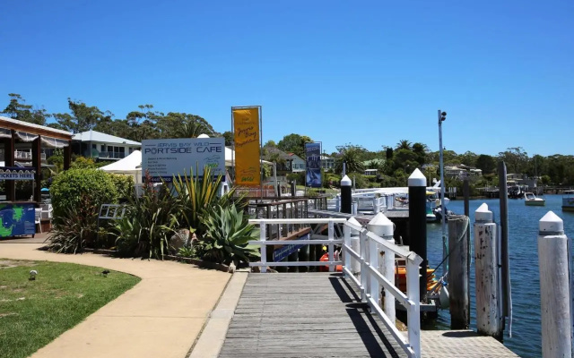 Husky Sands I Pet Friendly I 5 Mins Walk to Beach – Outside – Huskisson