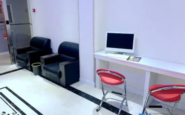 100 Inn Liangpin Hotel (Shanghai Beixinjing Subway Station) – Business – Shanghai