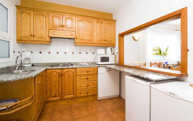 Seajay (L1) In Tias With 3 Bedrooms And 2 Bathrooms