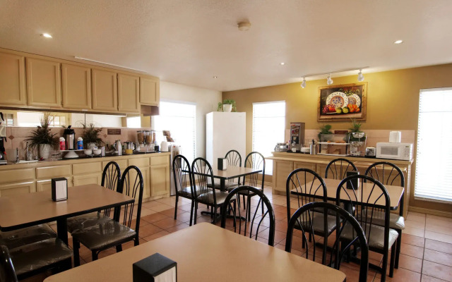 Texas Inn & Suites