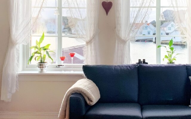 5 Person Holiday Home in Hidrasund