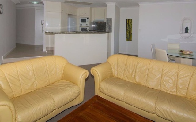 Surfers Mayfair Apartments
