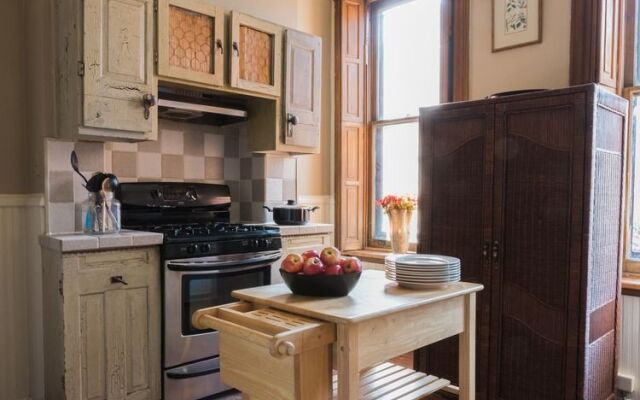 Found Places Capitol Hill Bed & Breakfast