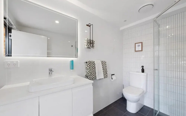 Bluegum Dubbo by Travellers