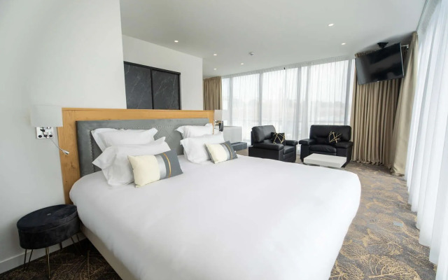 Hôtel Barracuda & Spa, Centre Port, pieds dans l'eau, vue mer