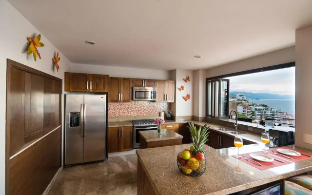 Pinnacle Resorts 220