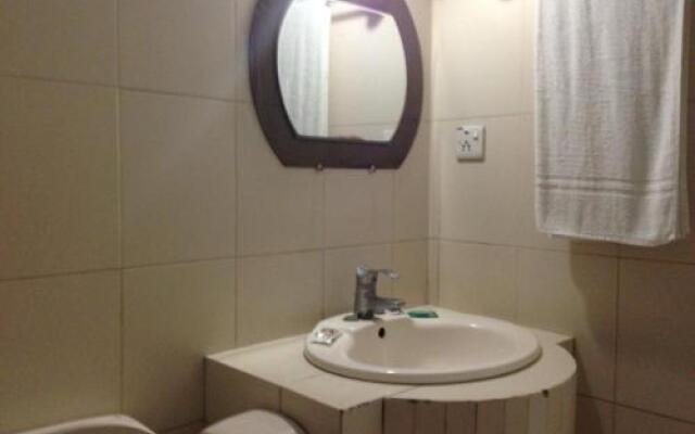 Red Chillies Restaurant and Guest house