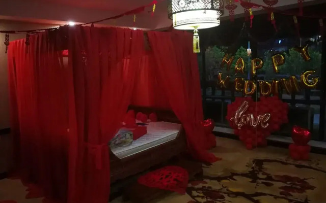 Sunshine Hotel 1st Road (Altay Emerald Bay)