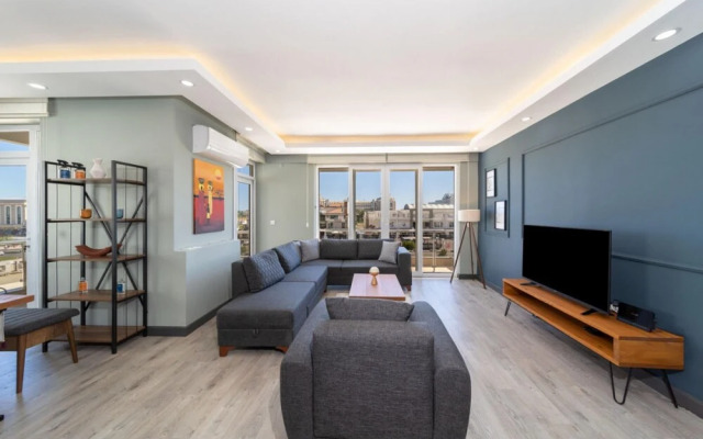 Flat with Walking Distance to Beach in Antalya