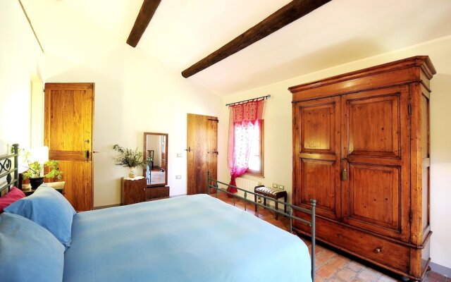Villa With 4 Bedrooms in Fontecorniale, With Private Pool and Wifi - 2