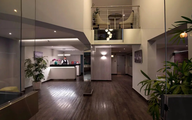 Mariel Hotel & Apartments