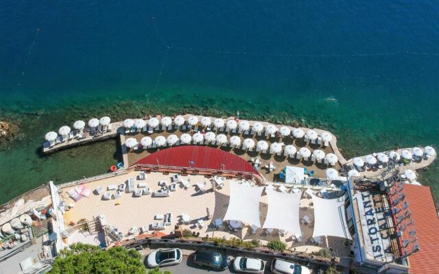 Hotel La Caletta